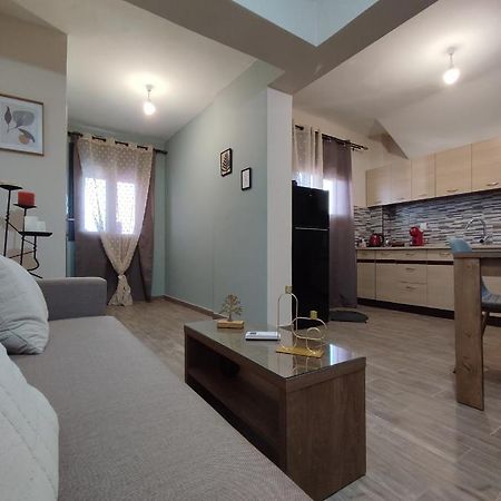 Aithra 2 Apartment ตรีโปลิส ภายนอก รูปภาพ