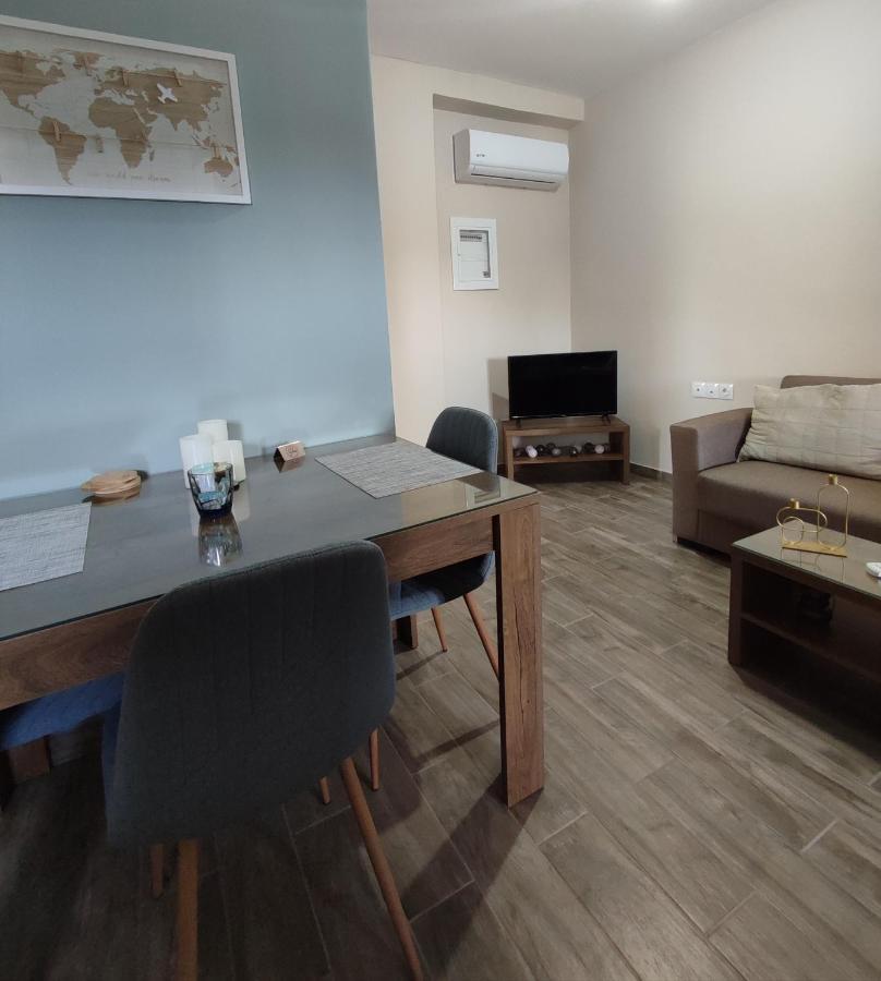 Aithra 2 Apartment ตรีโปลิส ภายนอก รูปภาพ