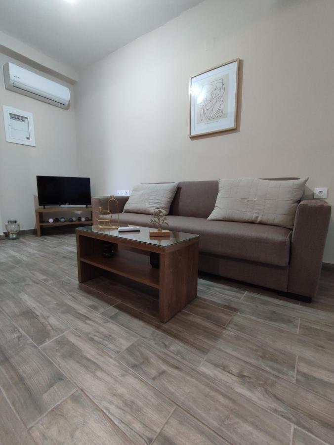 Aithra 2 Apartment ตรีโปลิส ภายนอก รูปภาพ