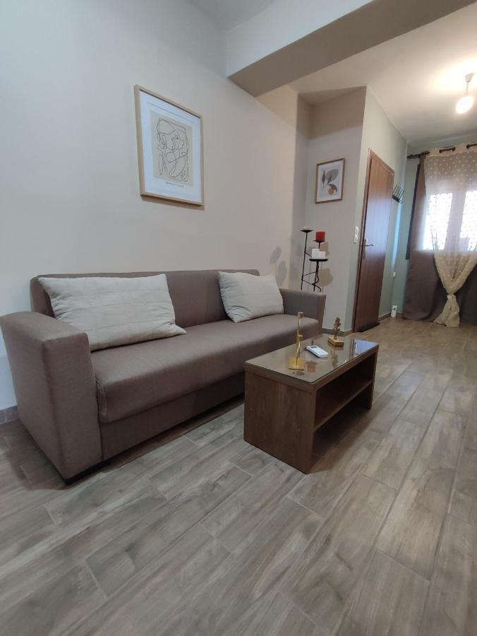 Aithra 2 Apartment ตรีโปลิส ภายนอก รูปภาพ